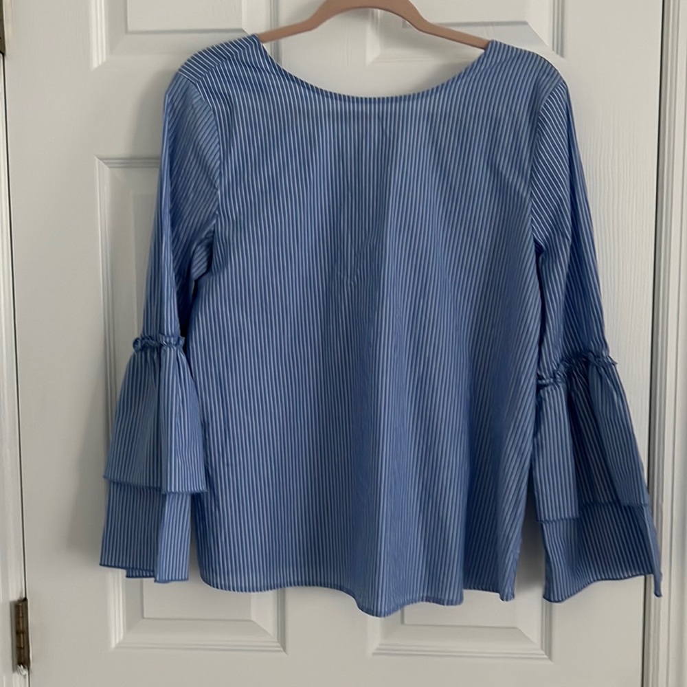 Loft M Vertical Pinstriped M Top